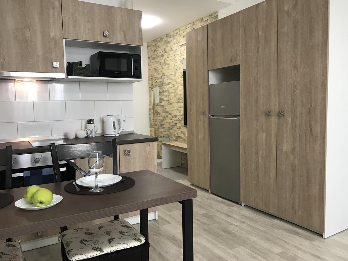 Святобор LUX Apartments Киев Екстериор снимка
